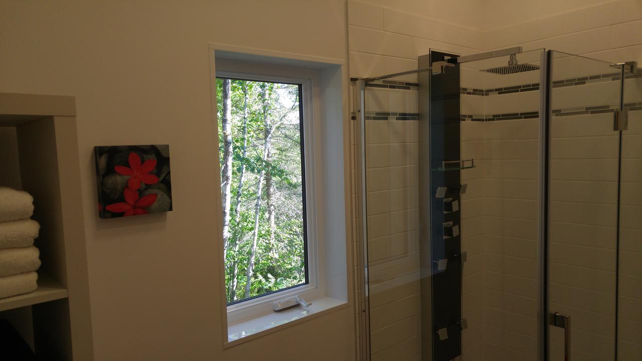 Residence Touristique Lodge Des Bois Saint-Felix-d'Otis Exterior photo